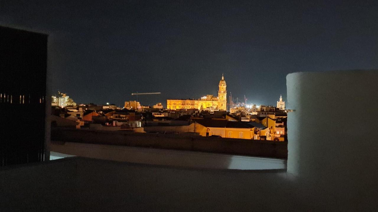 شقة Penthouse With Solarium In The Center Of Malaga-Atico Con Solarium En El Centro De مالقة المظهر الخارجي الصورة