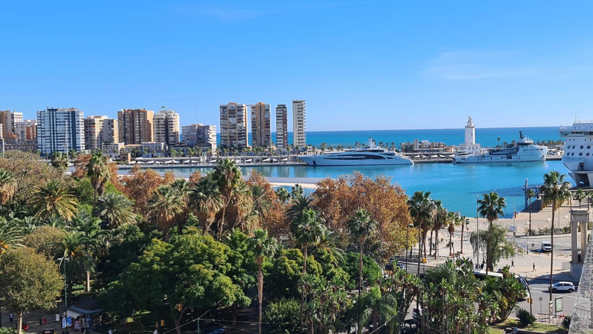 شقة Penthouse With Solarium In The Center Of Malaga-Atico Con Solarium En El Centro De مالقة المظهر الخارجي الصورة